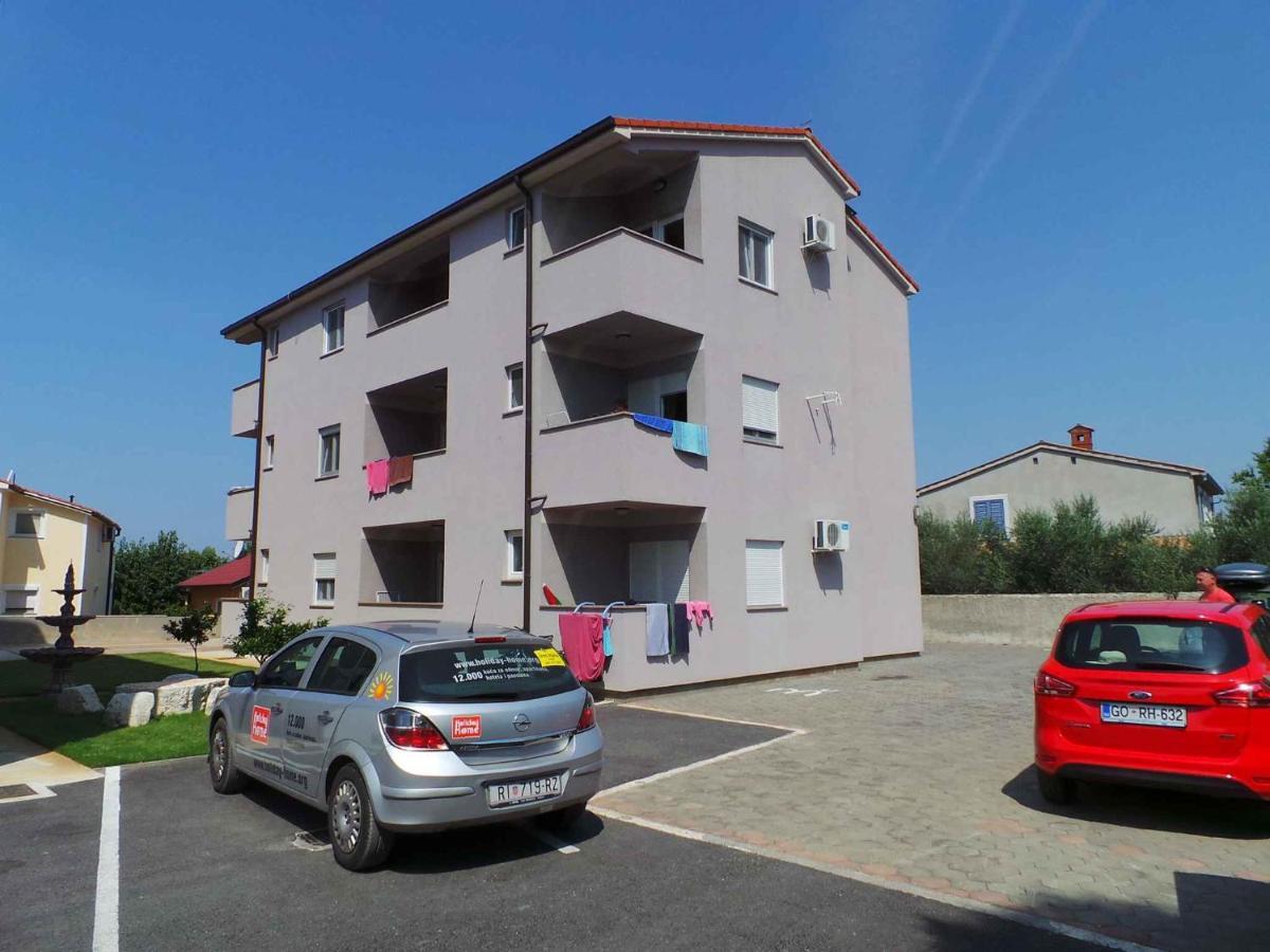 Apartments In Peroj/Istrien 34288 Екстериор снимка